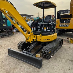 Mini-excavatrice hydraulique Komatsu PC35MR d'occasion de 3,5 tonnes avec moteur Yanmar et rétraction des chenilles pour l'accès aux portes et l'entretien municipal - Product Image 5