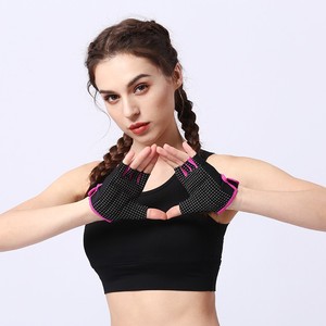 Gants de fitness demi-doigts antidérapants respirants unisexes pour la salle de sport et les équipements sportifs - Product Image 1