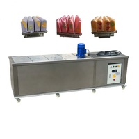 Machine à 12 moules pour bâtonnets glacés, sucettes glacées, glaces au lait et aux fruits, type Ataforma Finamac, Brésil