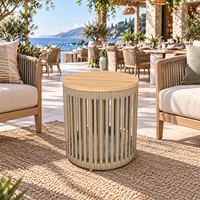 Table basse d'extérieur moderne et organique, style bois naturel, table ronde pour patio, meubles pour villa de luxe, jardin, bord de piscine