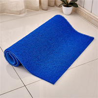 Tapis carré tufté en plastique antidérapant, imperméable, lavable, multifonction, à poils longs et doux, à prix raisonnable