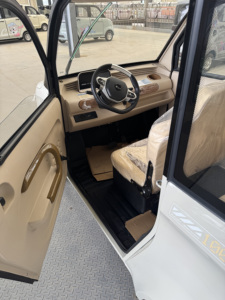 Vente directe d'usine Voiture électrique miniature 1200W avec freins à disque, direction à gauche, sièges en cuir, batterie au lithium - Product Image 2