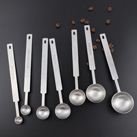 Ensemble de 7 cuillères doseuses en acier inoxydable avec long manche pour la cuisine, 1,25 ml, 2,5 ml, 3,75 ml, 5 ml, 7,5 ml, 10 ml, 15 ml