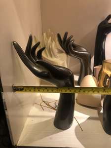 Venta al por mayor, anillo de fibra de vidrio, joyería, maniquí negro, mano de exhibición para la venta - Product Image 4