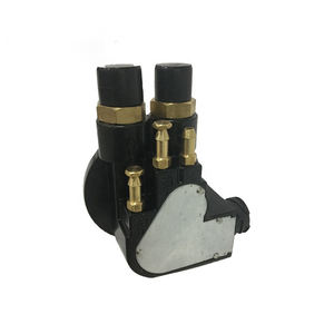 <span class=keywords><strong>Sensor</strong></span> Tingkat Bahan Bakar untuk VOLVO 1079185 20375008 1078993 <span class=keywords><strong>20732303</strong></span> 3943106 20375000 20492523 3962661 3172554 8190302 212289 - Product Image 4