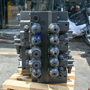 Kyb סוג שליטה ראשי קבוצה עבור קוואסאקי KMX32N-B4508D עבור xcmg 370 חופר 485 - Product Image 3