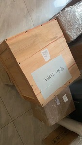 เครื่องเลเซอร์มาร์กกิ้งแบบพกพาขนาดเล็ก น้ำหนักเบา 20W 30W สำหรับสลักโลหะ พลาสติก <span class=keywords><strong>ปากกา</strong></span> ทอง เงิน เครื่องประดับ <span class=keywords><strong>ราคา</strong></span> - Product Image 4