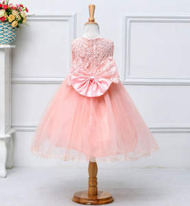 เสื้อผ้าสำหรับงานปาร์ตี้ของเด็กผู้หญิง บูติกเสื้อผ้าดีไซเนอร์ ชุดเดรสงานปาร์ตี้แบบชิ้นเดียว - Product Image 1