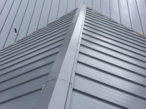 Dịch vụ tốt hình thang sóng ba lớp kim loại tấm lợp cuộn tạo thành máy - Product Image 4