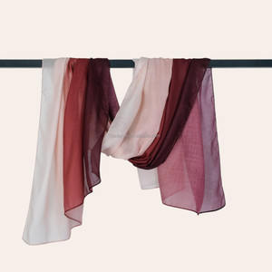 Mayorista Musulmán Premium Pañuelo Liso Wrap Chal Hijabs Elástico Algodón <span class=keywords><strong>Jersey</strong></span> Hijab Bufanda Layyin - Product Image 5