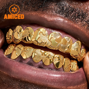 Artisanat le plus fin <span class=keywords><strong>GRILLZ</strong></span> EXPERT FABRICANT Top 8 Bottom 8 Rappeur Bijoux Princess Cut Custom Moissanite Diamond <span class=keywords><strong>Grillz</strong></span> - Product Image 1