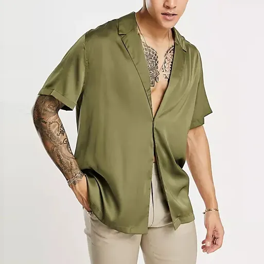 कस्टम डिजाइन के साथ साटन लपेटें शर्ट एकल बटन में खाकी साटन शर्ट पुरुषों सादे रेशम शर्ट