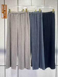 Pantalones de Verano Coreanos de Pierna Ancha hasta la Pantorrilla, Plisados, Transpirables, Elegantes, Casuales, Elásticos a Media Pierna, con Textura Gris Oscuro, Diseño de Moda para Mujer - Product Image 5