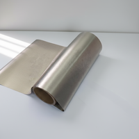 Tissu conducteur non tissé gris Faraday bloquant les RFID et protégeant contre les EMF pour le blindage électromagnétique