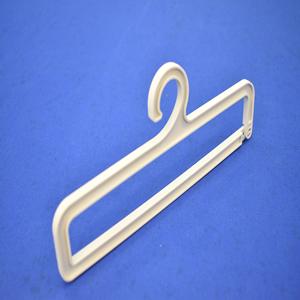 Mapka Reborn - Perchas Ecológicas de 200x29 cm, Papel Reciclado, Color Natural, Alta Calidad para Toallas, Corbatas, Accesorios de Ropa - Product Image 4