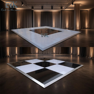 Panneaux de plancher de danse emboîtables blancs et noirs brillants en contreplaqué pour événements et conférences - Product Image 1
