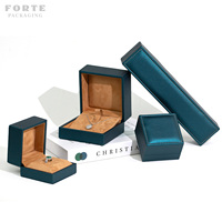 Boîte à bijoux carrée FORTE en cuir PU et daim avec nœud, ensemble cadeau complet, emballage doublé avec logo personnalisé