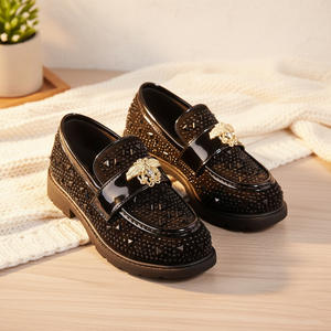 Новые модные туфли 2025 года для мальчиков и девочек, туфли с водными стразами, черные туфли из искусственной кожи для детей и взрослых - Product Image 5