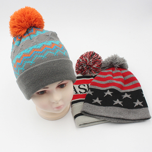 <span class=keywords><strong>Bonnet</strong></span> de ski d'hiver chaud <span class=keywords><strong>avec</strong></span> logo personnalisé en gros <span class=keywords><strong>avec</strong></span> broderie jacquard en acrylique <span class=keywords><strong>Bonnet</strong></span> à <span class=keywords><strong>pompon</strong></span> <span class=keywords><strong>Bonnet</strong></span> tricoté en acrylique Chapeaux pour hommes - Product Image 2