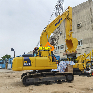 Excavadora Hidráulica Komatsu PC220-8MO de 22 Toneladas, Modelo 2018, para Trabajos Pesados de Construcción y Movimiento de Tierras, Cucharón de 0.2 m, Motor de 123 KW - Product Image 3