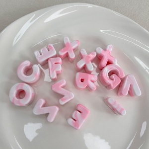 <span class=keywords><strong>Perles</strong></span> acryliques bicolores dégradées à grand trou, 26 <span class=keywords><strong>lettres</strong></span>, pour accessoires de stylos perlés DIY et chaînes de téléphone, vente en gros - Product Image 5