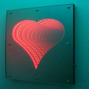 Specchio a LED RGB Personalizzato a Forma <span class=keywords><strong>di</strong></span> Stella con Effetto <span class=keywords><strong>Infinito</strong></span> per Eventi e Feste - Product Image 4