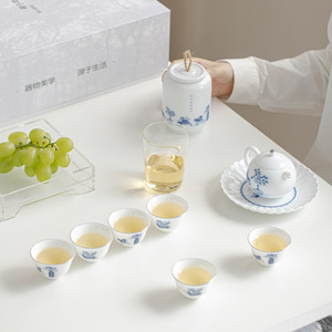 ชุดน้ำชาเซรามิก Wangyue 10หัวสีขาวหวานชุดน้ำชากังฟูพอร์ซเลนสีขาวสไตล์ใหม่พร้อมชุดสูทธุรกิจและกล่องของขวัญสำหรับกาแฟ