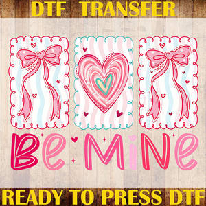 Transfert DTF Preppy Be Mine, prêt à presser, motif Valentine, nœud coquette, cœur en trait de pinceau, Cupidon, amour, DTF pour t-shirts, tasses - Product Image 1