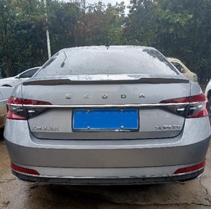 Alerones de coche profesionales, fábrica, producción de plástico ABS, fibra de carbono, estilo deportivo, alerón trasero para <span class=keywords><strong>Skoda</strong></span> <span class=keywords><strong>Octavia</strong></span> <span class=keywords><strong>2021</strong></span> - Product Image 2