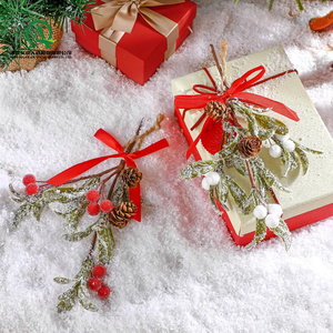 Natale vischio con fiocco rosso Natale appeso Bouquet floreale naturale pigne decorazione della parete per le vacanze - Product Image 3