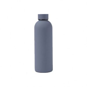 Bouteille d'eau en caoutchouc mate isolée sous vide en acier inoxydable 500ml 750ml 1L 1000ml personnalisée avec peinture en caoutchouc - Product Image 5
