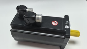 มอเตอร์รุ่นใหม่สำหรับ ELAU สินค้าใหม่จากคลังสินค้าแท้ SH31002P11A2000SH100/40060/0/1/00/00/00/00/00 เซอร์โวมอเตอร์ - Product Image 3