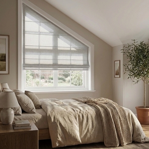 Persianas Romanas Triangulares Personalizadas de Poliéster Liso con Protección UV, Modernas con Forma de Arco para Decoración del Hogar Irregular - Product Image 2
