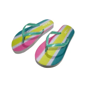 2020 Colorful donne pvc <span class=keywords><strong>flip</strong></span> <span class=keywords><strong>flop</strong></span> <span class=keywords><strong>scarpe</strong></span> delle signore piatto del pistone della spiaggia - Product Image 1