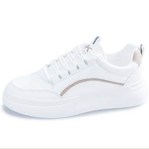 Novedades Zapatos planos de mujer blancos Zapatillas de deporte Zapatos de cuero de moda Mujer - Product Image 3