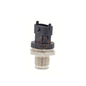 High Quality Fuel Rail Common Pressure Sensor for5037751330 0281006165 90691510002 0281002952 - Product Image 5