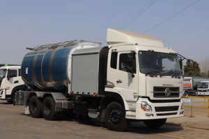 Cross-border <b>Sales</b> <b>Used</b> 4x2 4-Compartment Carbon Steel High Capacity Diesel Fuel Tank <b>Trailer</b> <b>for</b> Transport - Product Image 3