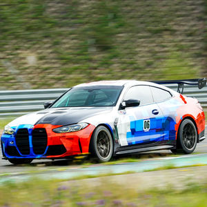 NIKO Film Adhésif Vinyle Brillant 3 Plis en PET Effet Fibre de Carbone Bleu Noir 3D, Conception Personnalisée, 1,52 x 20 Mètres, Vente Chaude - Product Image 1