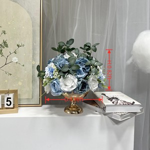 Boule de fleurs artificielles en soie blanche faite à la main (rose et lotus) pour centre de table de mariage, Noël et occasions festives - Taille personnalisable - Product Image 2