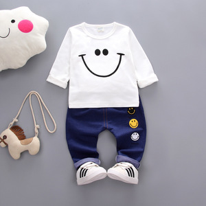 Vêtements pour enfants de haute qualité en gros, nouveau style, ensembles de vêtements, t-shirt à manches longues à capuche et pantalon de jogging - Product Image 6