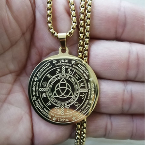 Collier en Acier Inoxydable Plaqué Or 18k Géométrie Sacrée Nœud de Sorcière Collier de Noeud Celtique de Polissage fin Bijoux de Yoga Chanceux - Product Image 2