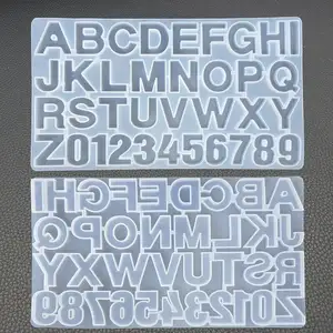 早期提升器钥匙扣模具反向字母硅胶模具带孔字母钥匙扣模具字母和数字树脂定制标志