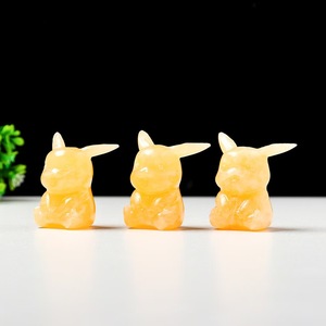 Steatita dorada <span class=keywords><strong>natural</strong></span> Pikachu decoración de cristal piedra cruda tallada dibujos animados para decoración del hogar - Product Image 1