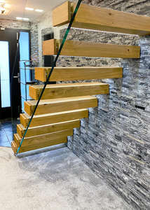 Escaliers intérieurs en bois noir en métal préfabriqués, balustrade en verre, escaliers flottants - Product Image 6