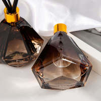 Ensemble de diffuseurs d'huiles essentielles pour cadeaux, diffuseur de parfum pour hôtel et maison avec bâtonnets en fibre pour la décoration de la maison et du bureau