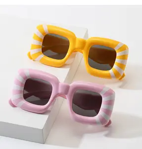 2024 Candy Color Retro Y2K Bread Square Women stamp Sunglasses Shades UV400 Fashion Brand Men Red Yellow Sun Glasses