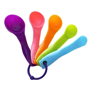 Ensemble de cuillères à mesurer en plastique coloré 5 pièces, outils de cuisine, cuisson du lait en poudre cuillère à épices