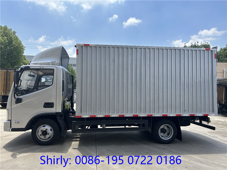 new 15t box truck