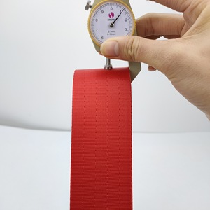 Correa <span class=keywords><strong>de</strong></span> poliéster <span class=keywords><strong>de</strong></span> nailon <span class=keywords><strong>de</strong></span> imitación para cinturón <span class=keywords><strong>de</strong></span> seguridad <span class=keywords><strong>de</strong></span> <span class=keywords><strong>coche</strong></span> correas <span class=keywords><strong>de</strong></span> nailon <span class=keywords><strong>de</strong></span> imitación personalizadas - Product Image 5