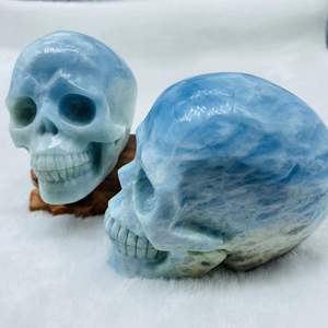 Décor à la maison En Gros Offre Spéciale Naturel <span class=keywords><strong>Bleu</strong></span> Aigue-Marine Cristal Crâne À La Main sculpté cristal Sculpture Aigue-Marine Cristal Crâne - Product Image 5